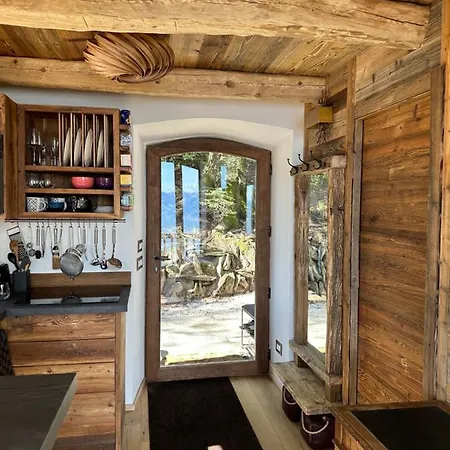 Private Luxury & Silence Retreat With Spectacular View Over The Maggiore Bed and Breakfast