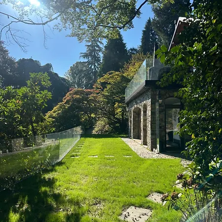 Bed and Breakfast Private Luxury & Silence Retreat With Spectacular View Over The Maggiore