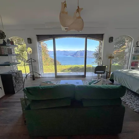 Private Luxury & Silence Retreat With Spectacular View Over The Maggiore Στρέσα