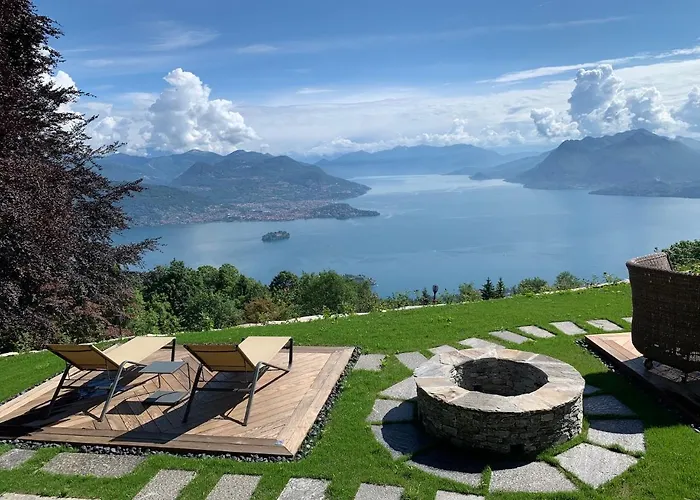 Bed & Breakfast Private Luxury & Silence Retreat With Spectacular View Over The Maggiore Stresa
