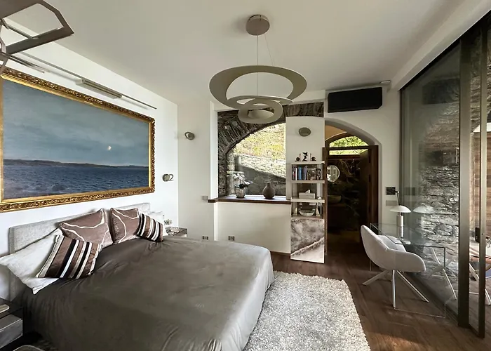 Bed & Breakfast Private Luxury & Silence Retreat With Spectacular View Over The Maggiore 4*