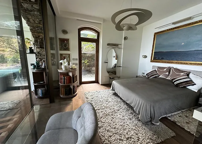Private Luxury & Silence Retreat With Spectacular View Over The Maggiore Bed & Breakfast Stresa