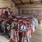 Bed & Breakfast Private Luxury & Silence Retreat With Spectacular View Over The Maggiore Stresa