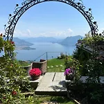 Private Luxury & Silence Retreat With Spectacular View Over The Maggiore Bed & Breakfast