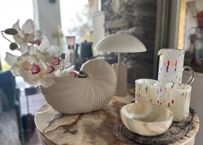 Private Luxury & Silence Retreat With Spectacular View Over The Maggiore Готель типу 